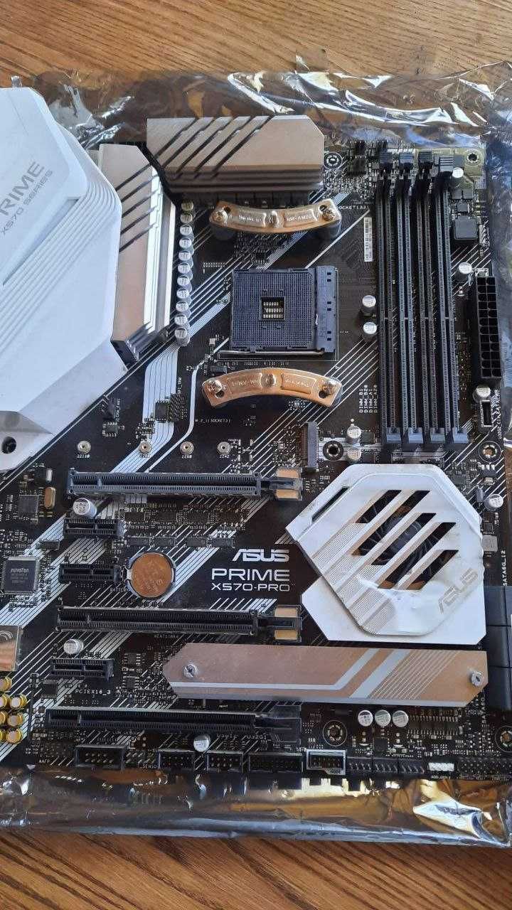 Материнська плата Asus Prime X570-Pro (sAM4, AMD X570, PCI-Ex16)