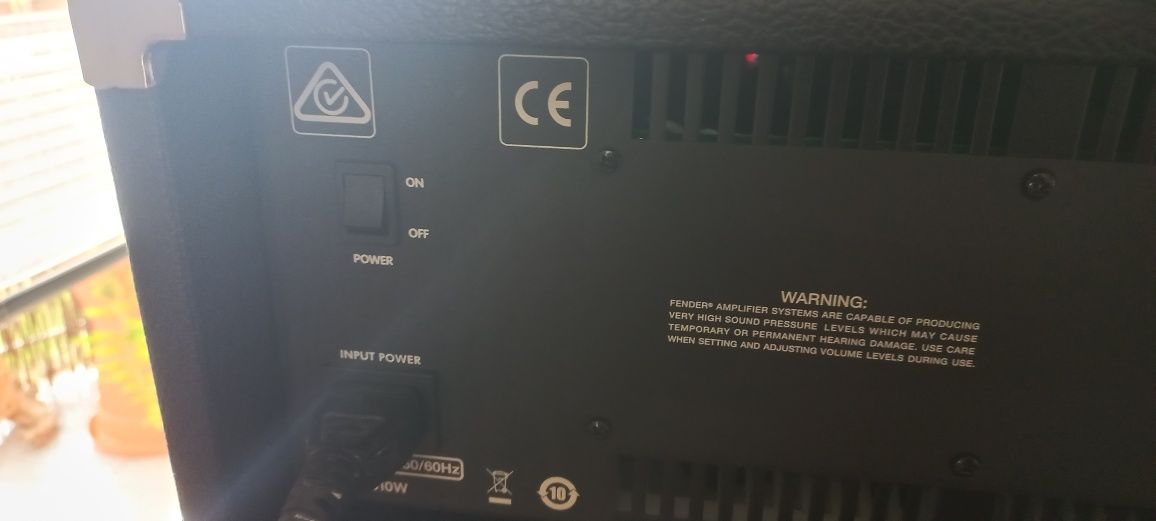 Wzmacniacz Fender Champion 100 W.FootSwitch,Pokrowiec Fender.