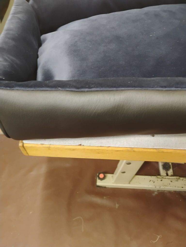 Legowisko B M roz S 50 40 cm