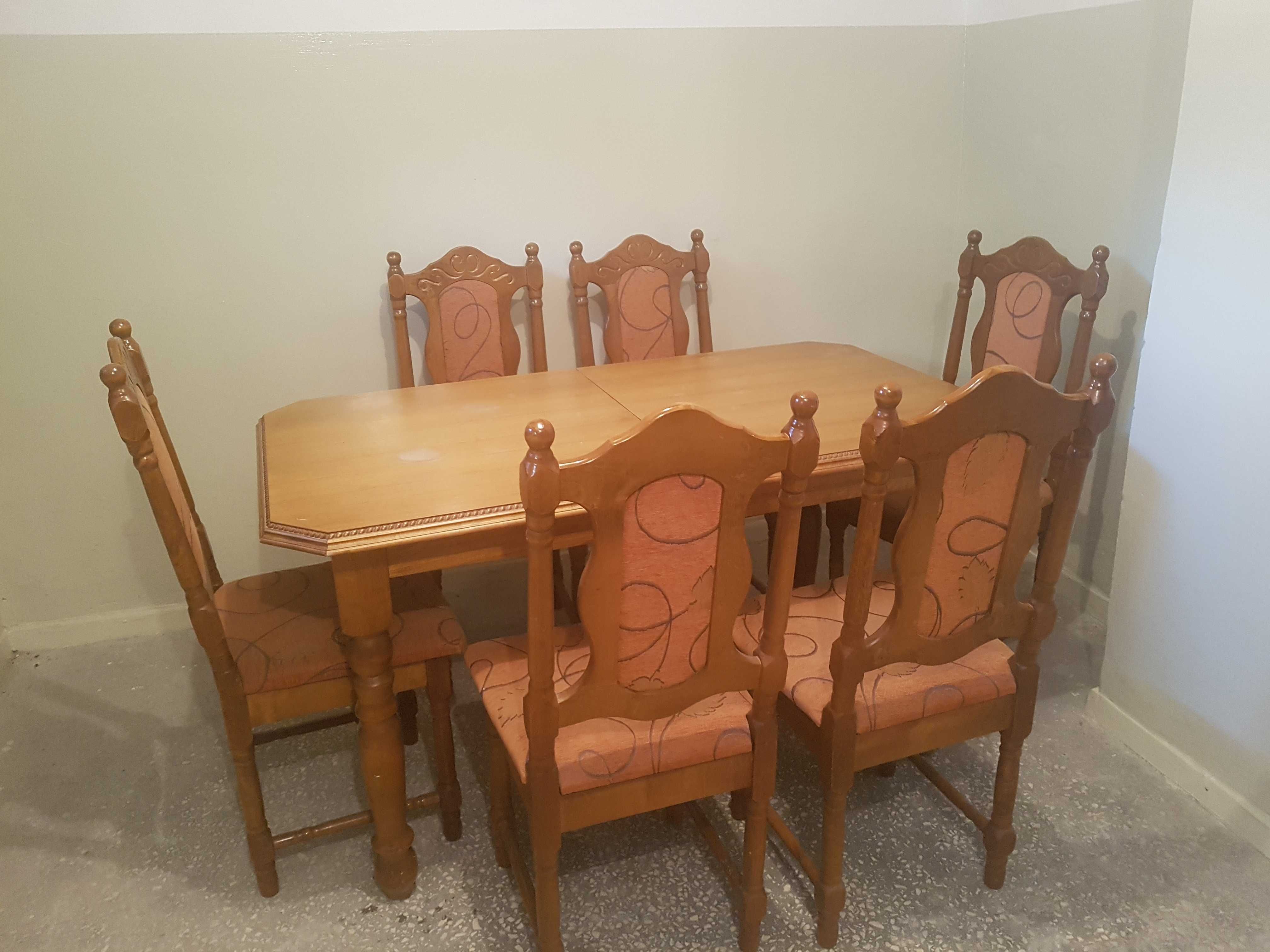 Stół drewniany 140x80 i 6 krzeseł