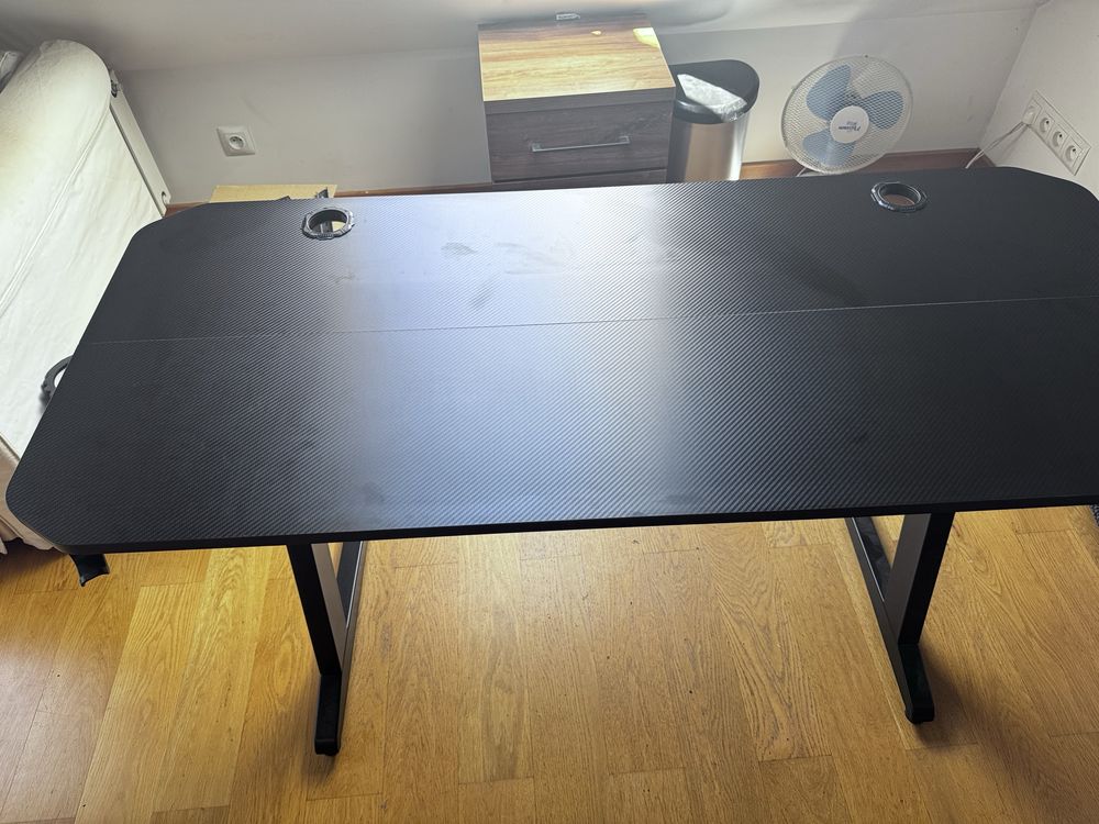 Biurko SENSE7 Gamingowe Nomad Basic 140x60