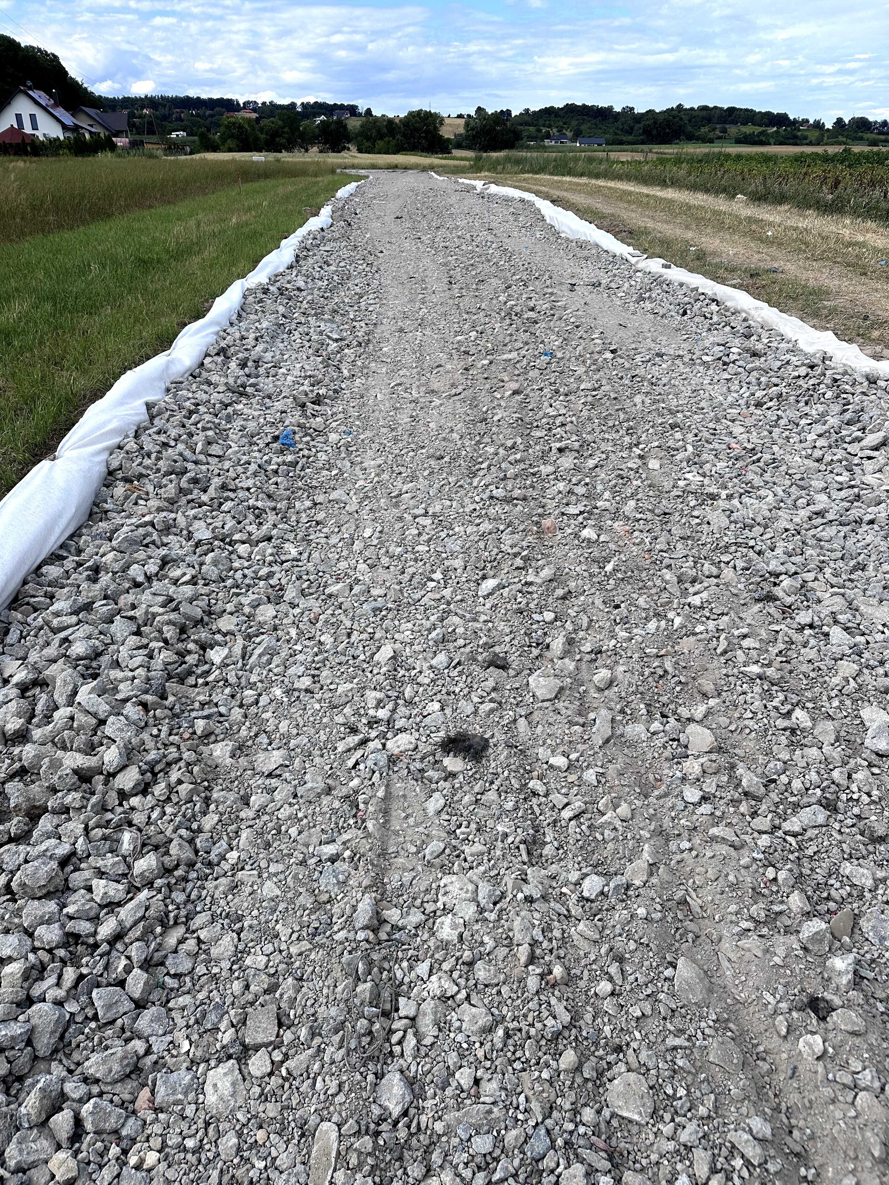 Gruz betonowy, beton kruszony, przekrusz betonowy, kruszywo betonowe