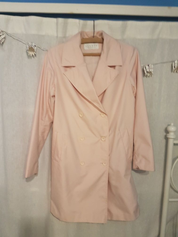 H&M Hennes płaszcz prochowiec pudrowy róż pastelowy 38