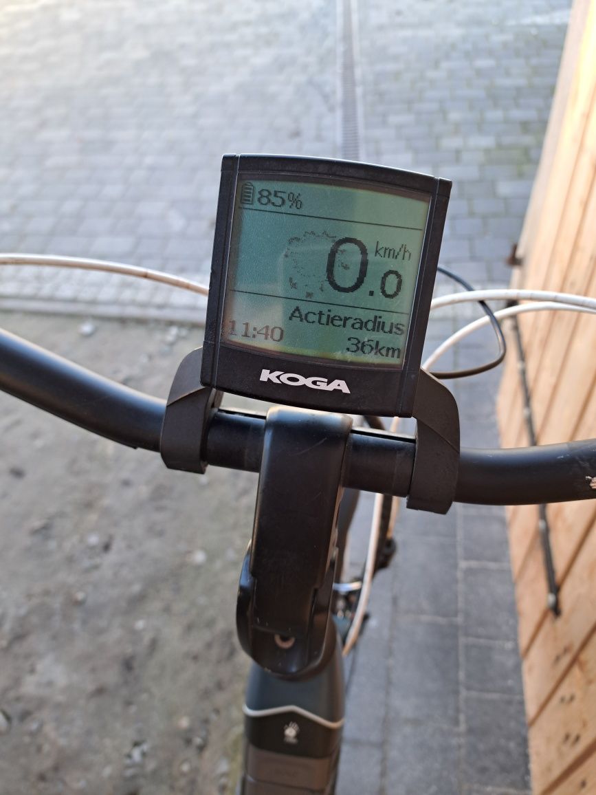 Rower Elektryczny KOGA E-TOUR Gazelle Deore bateria tuba w ramie M 50