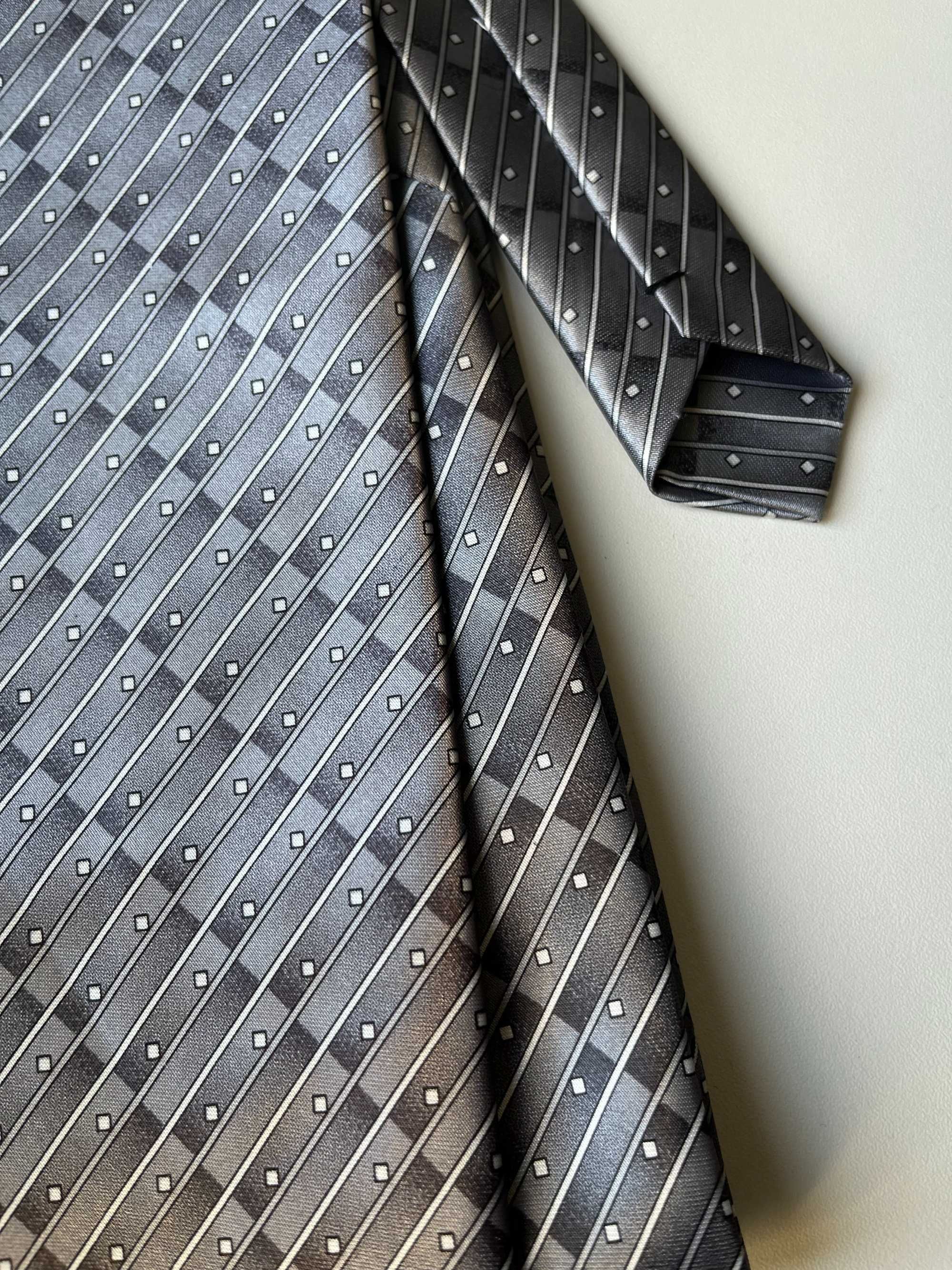 Krawat jedwabny. Hand made 100% silk. Nowy.