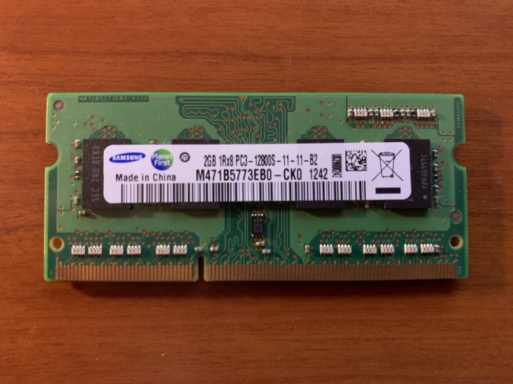 Memória RAM Samsung 2GB DDR3 PC3-12800S
