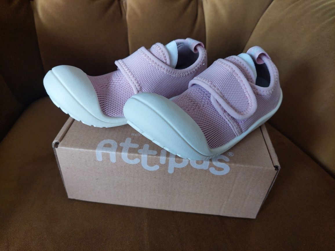 Buty Attipas r.30