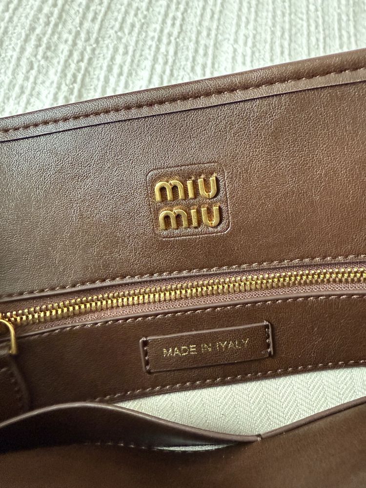 Сумка жіноча велика Miu Miu