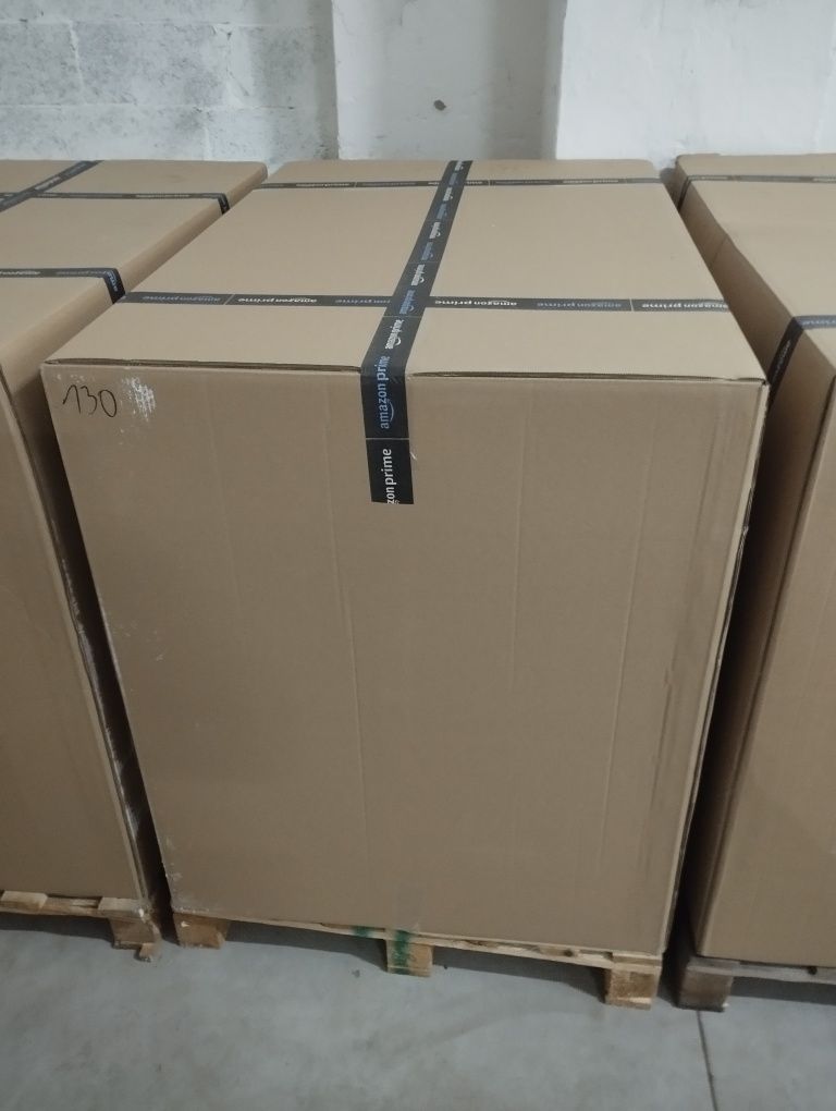 Палети на опт ___ Amazon