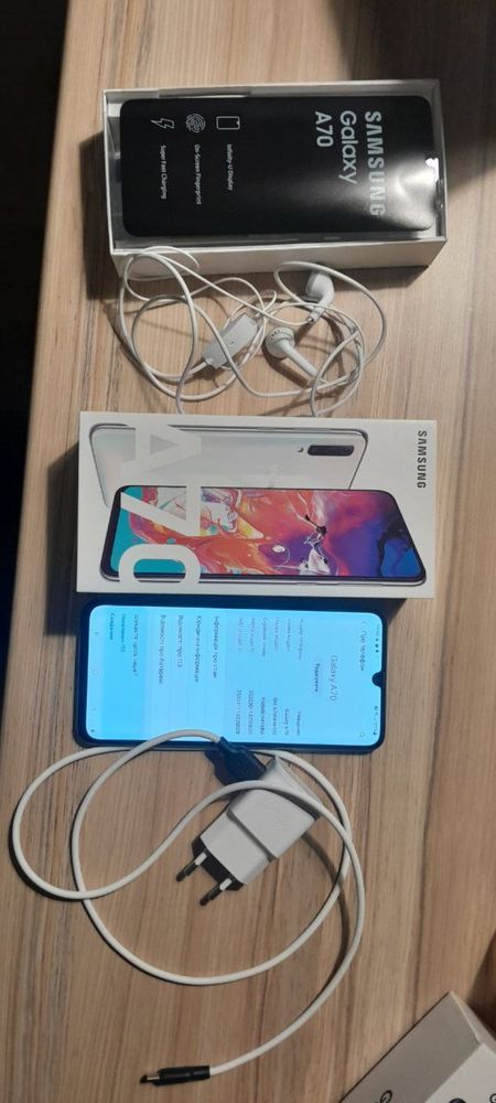 Продам Samsung Galaxy A13-4/128Gb Black