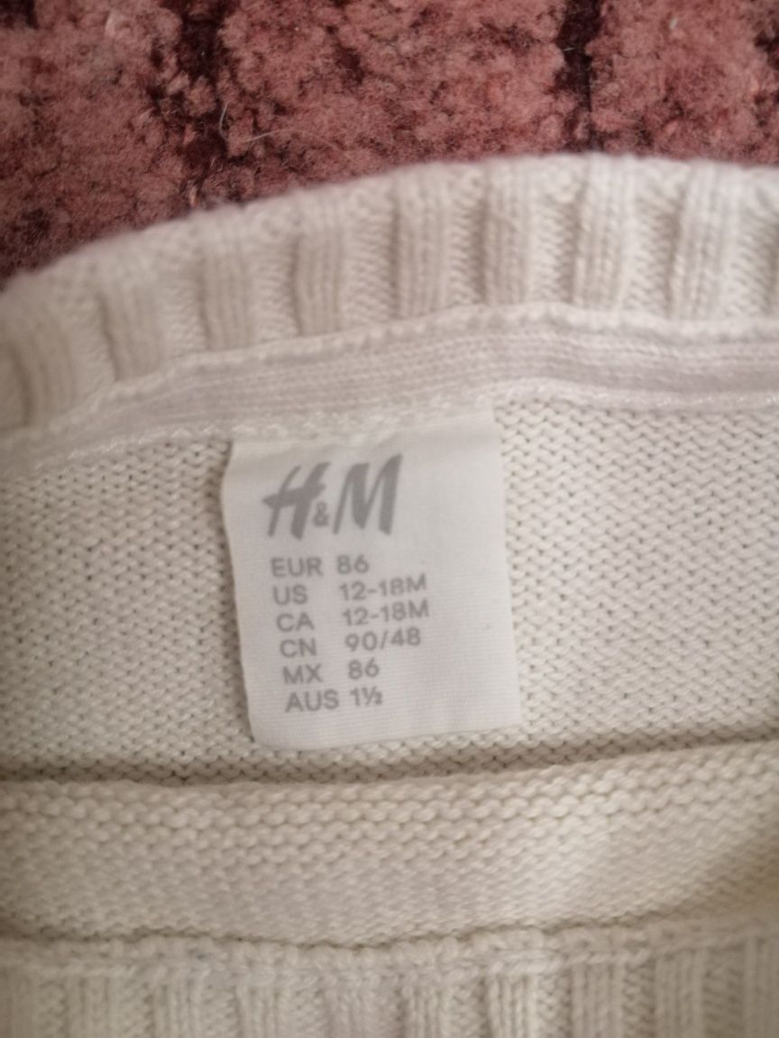 Продаётся тоненький свитерок кофта H&M р. 86см