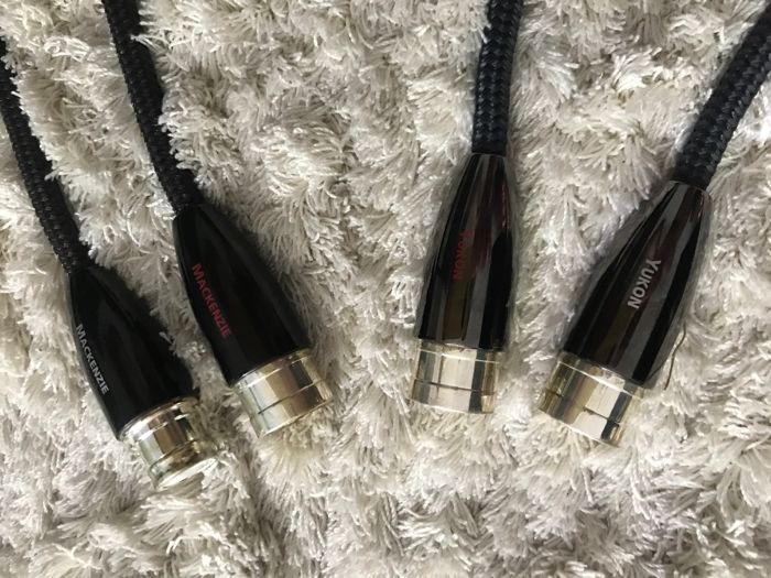 кабель AudioQuest Mackenzie 0.5m RCA/Yukon ,Water,,Earth,Wind(XLR,RCA)