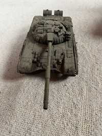 Model czołgu T-72 skala 1:35