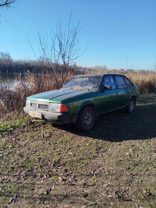 Продаю москвич 2141  1,7 ( мотор нива ) газ бенз