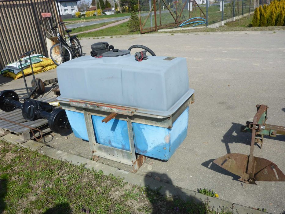 zbiornik 400L _ zawieszany