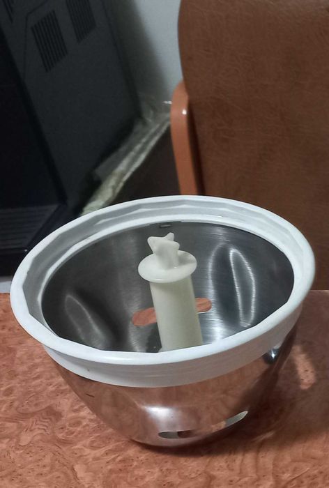 Комплектуючі до блендера Braun