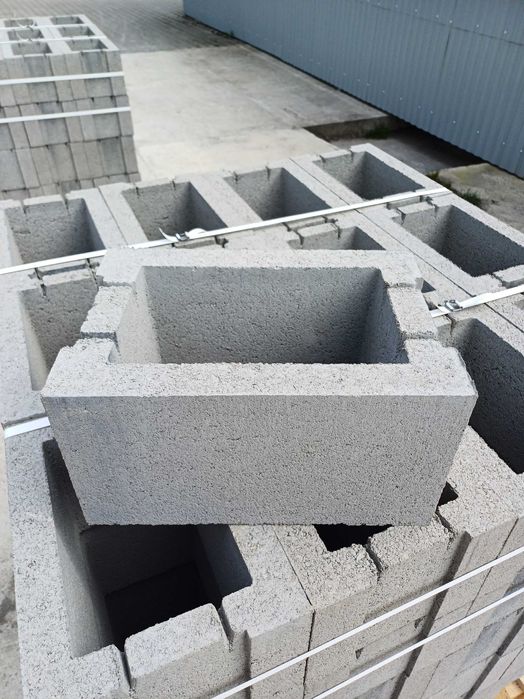 Блоки стінові з відсіву. Віброблоки. 39*19*19