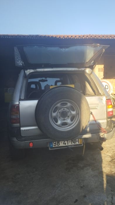 Opel Frontera B. peças