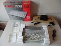 Zestaw ATARI 65 XE + Magn. for ATARI XCA 12. Świetny stan.