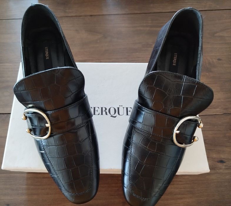 Sapatos Uterqüe Novos