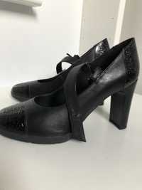 Nowe buty damskie Geox, rozmiar 40