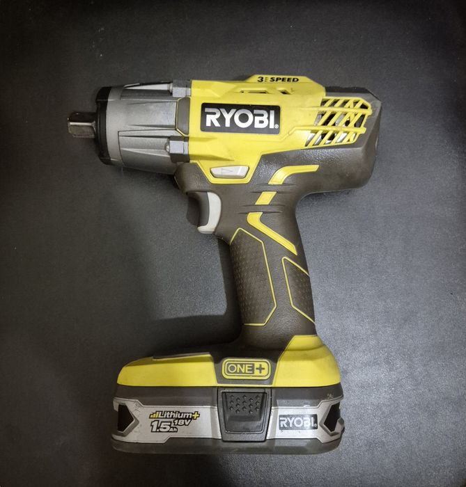 Klucz udarowy RYOBI R18IW3 + Bateria