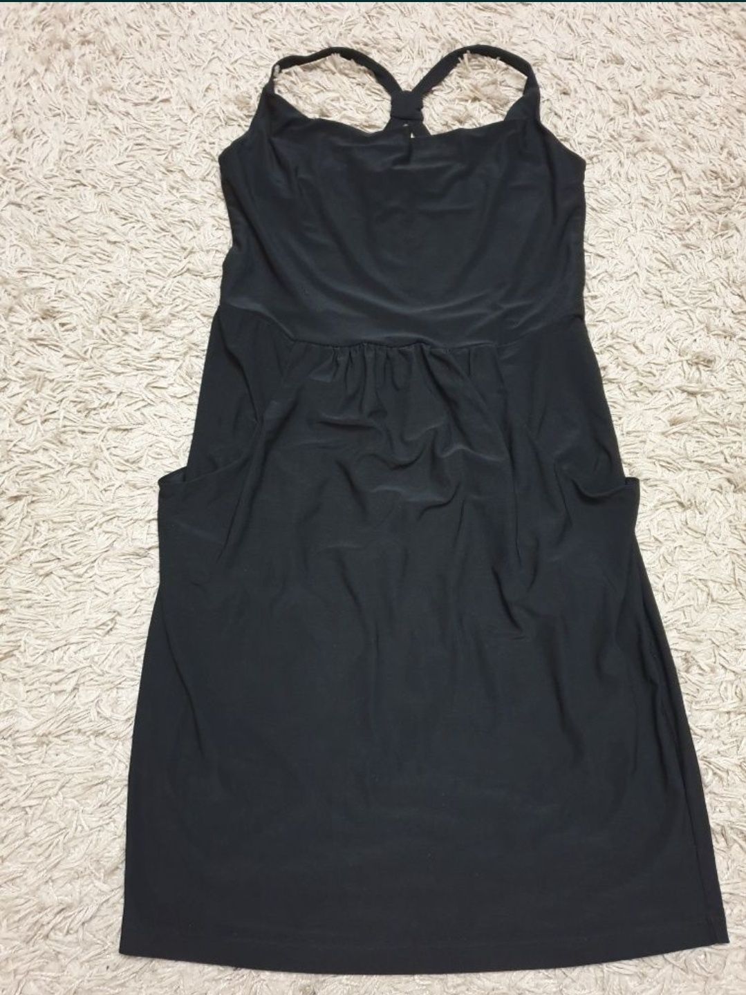 Czarna sukienka Vero Moda