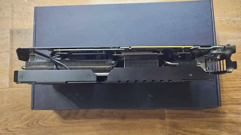 ASUS TUF Gaming GeForce RTX 3070 V2 8 GB видеокарта nvidia на пломбе