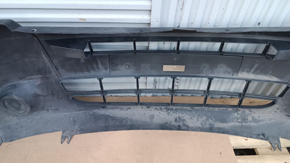 Vendo parachoque de frente Renault master ano 1998/2010