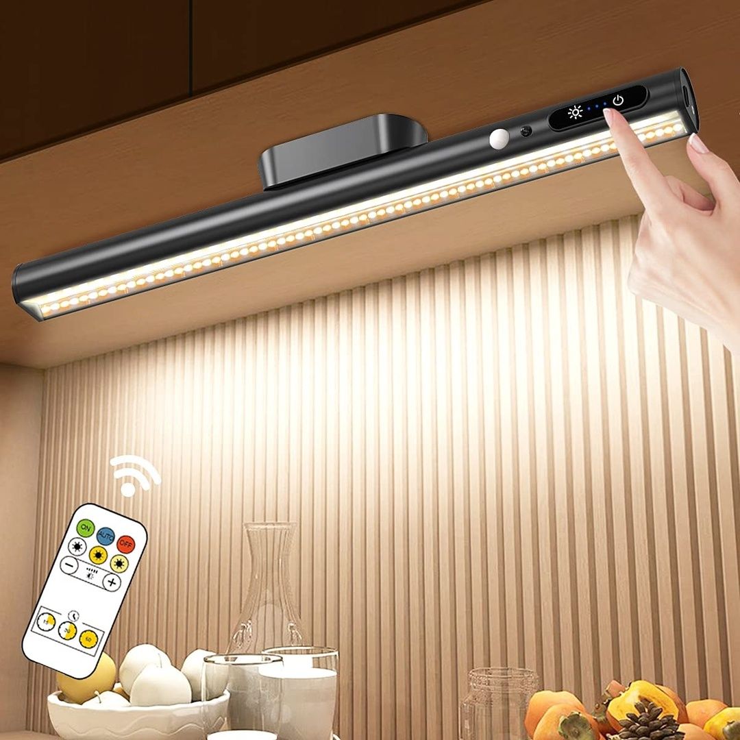 LAMPA LED z baterią i czujnikiem ruchu 4000 mAh USB MAGNETYCZNA.