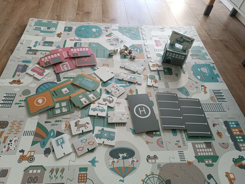 Piankowa mata dla dzieci Puzzle Nukido 116x116 cm