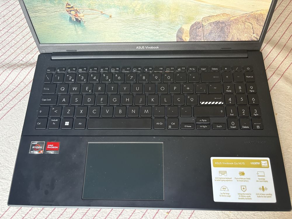 Computador Asus Vivobook Go 14/15
