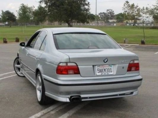 Накладки на пороги BMW E39 ШНИЦЕР юбки на БМВ Е39 ШНИЦЕР