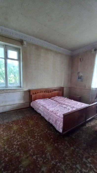 Продам дом на два входа с участком, центр село Усатово/10км от  Одессы