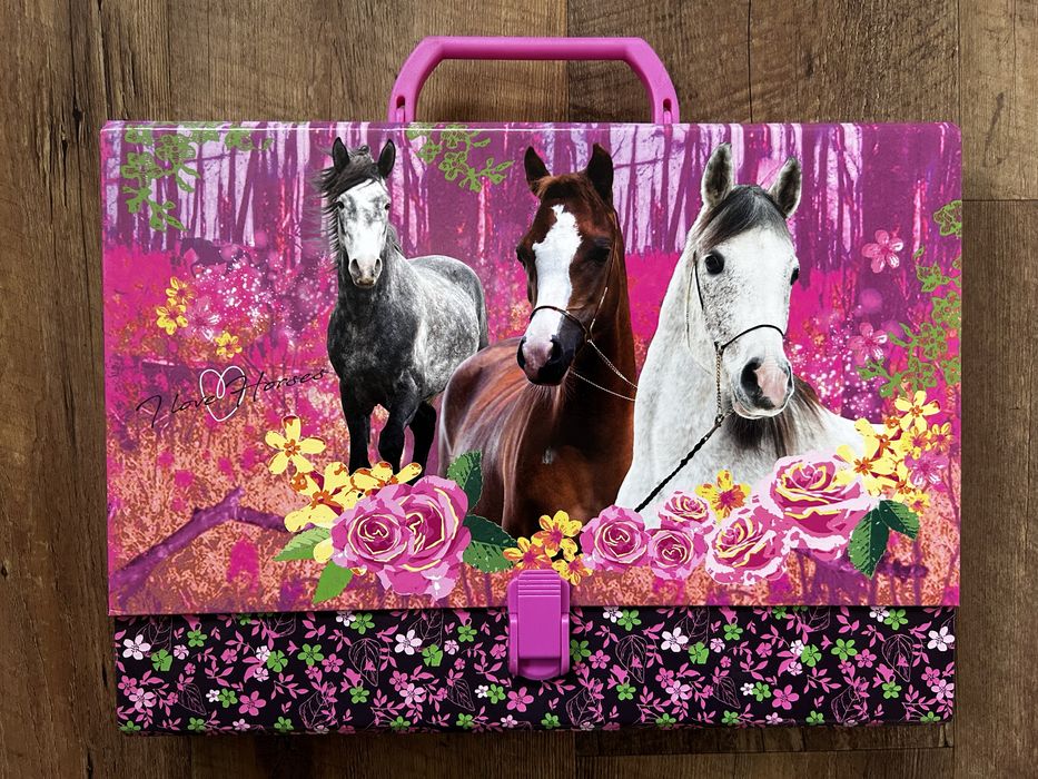 Teczka szkolna konie