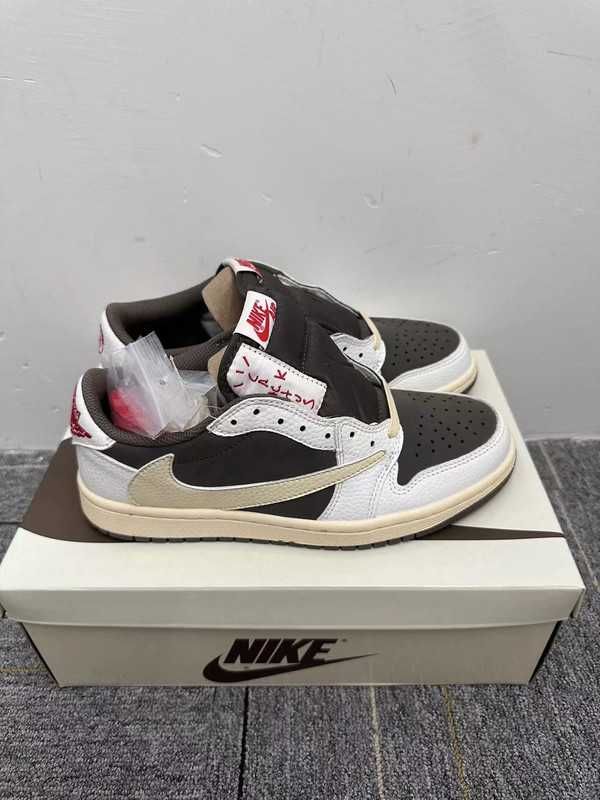 Jordan 1 Retro Low OG SP Travis Scott Reverse Mocha R-42