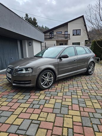 Sprzedam Audi A3 Sportback 2.0 TDI CR 140 KM 103 kW