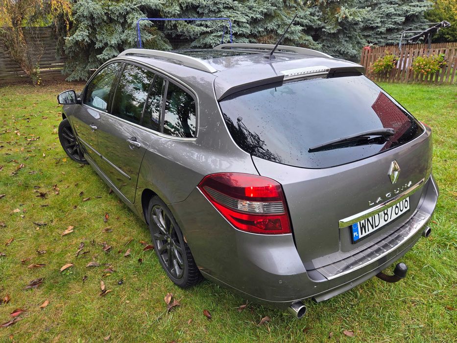 Laguna III 2.0 dci 173km 4control Bose automat 2012