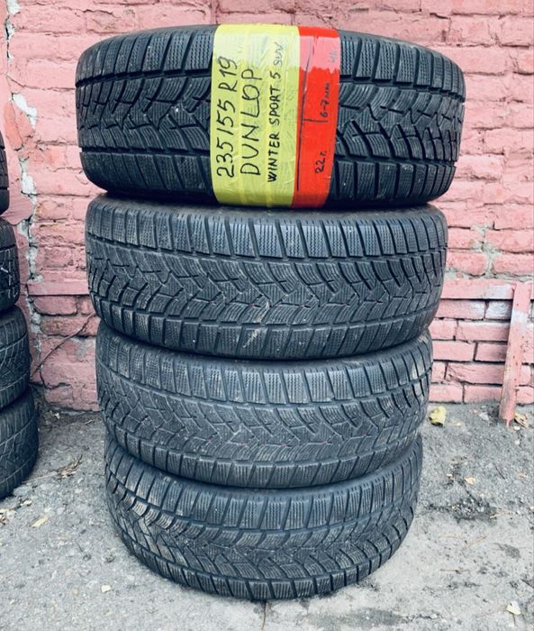 235 55 19 dunlop winter sport 5 зима 4 штуки протектор 75/85%