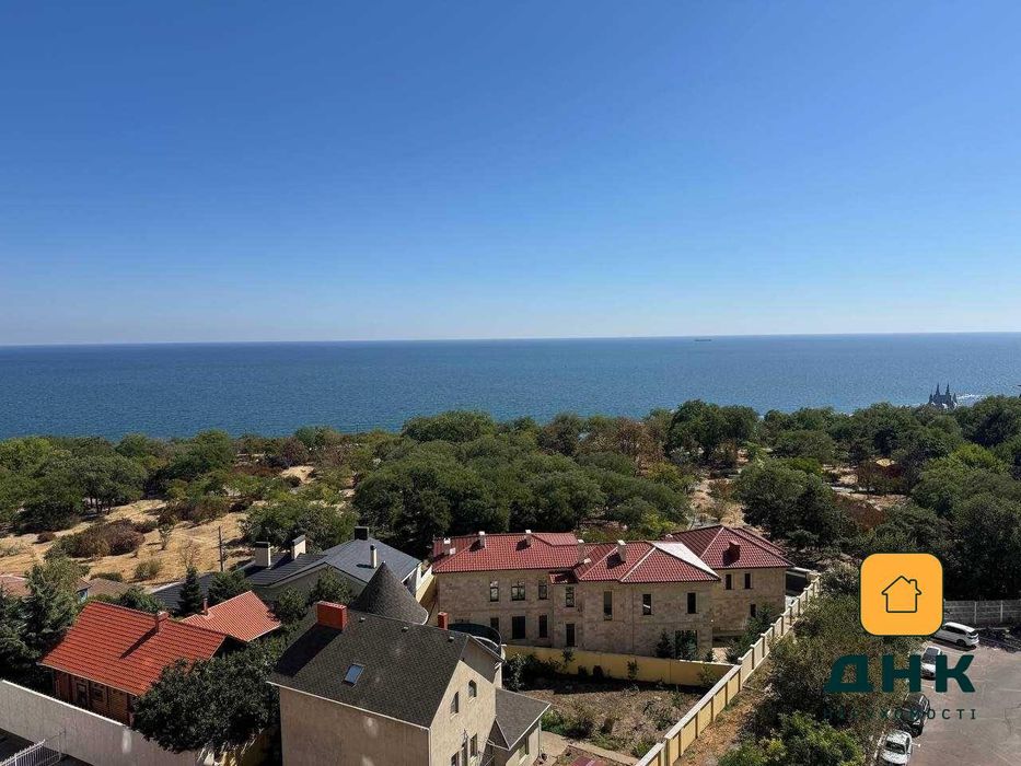 Аркадия. Каманина. Вид моря. Без ремонта. 3-х комнатная квартира.