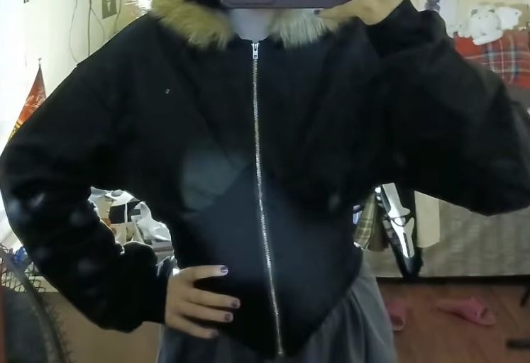 Зипка с мехом на капюшоне, alt