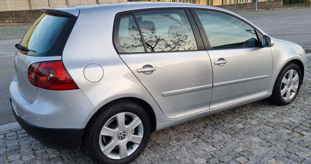 Golf 5 1.9 tdi 2004