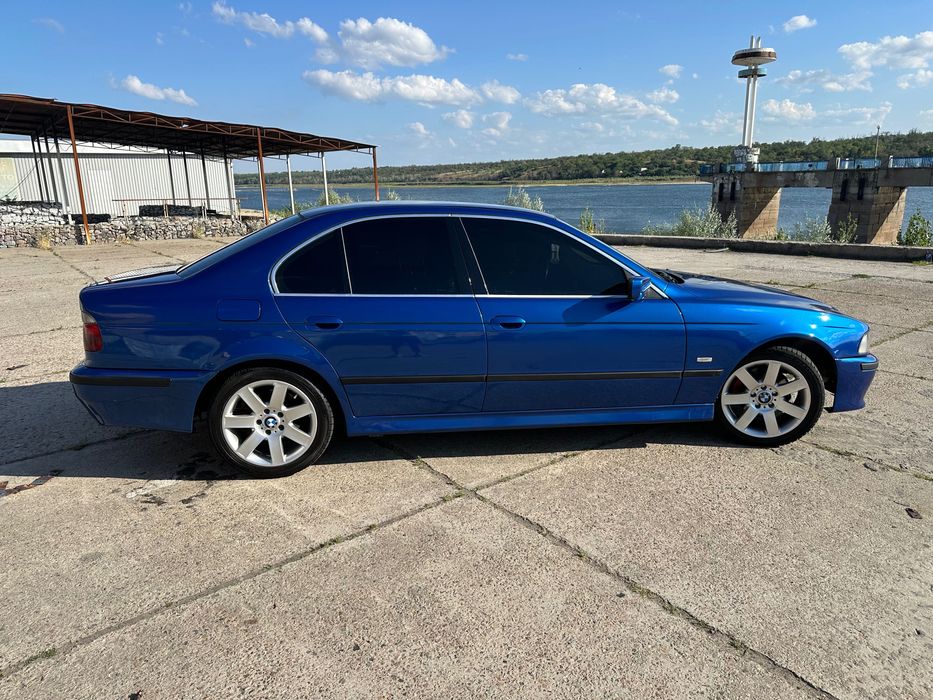 Продам Bmw 5 e39 2,0 Aкпп