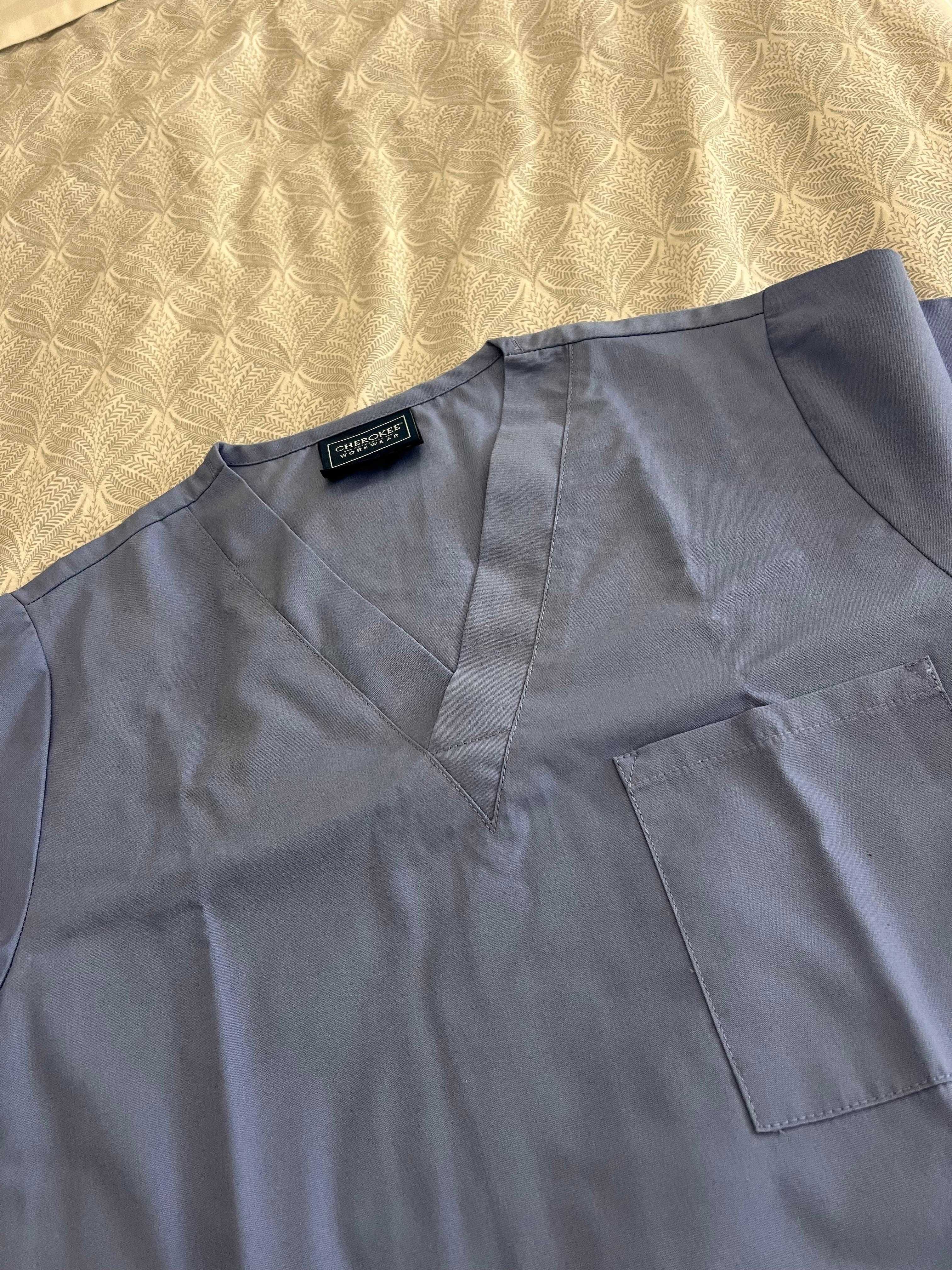 Pijama cirúrgico (scrubs) da Cherokee azul