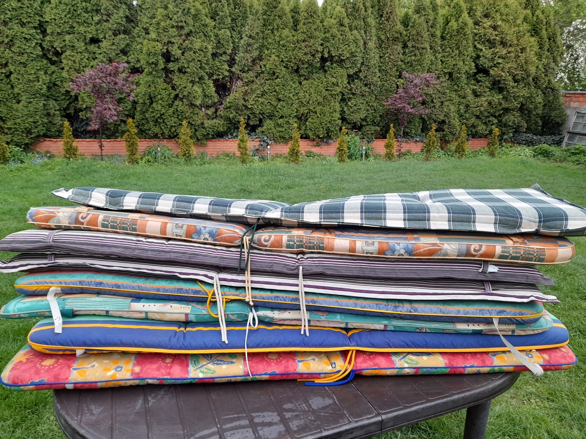 Poduszki na leżaki ogrodowe