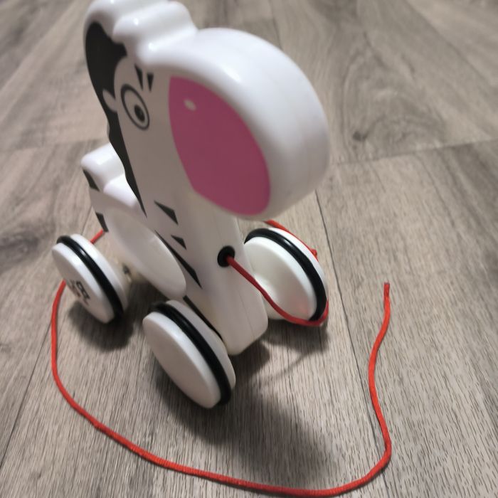 Детская игрушка каталка лошадка!