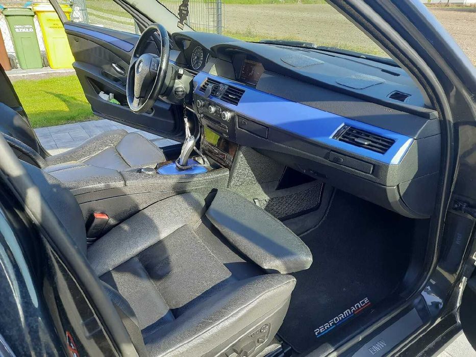 Bmw Seria M5 e61 Lift  235KM Skóra dach panoramiczny.