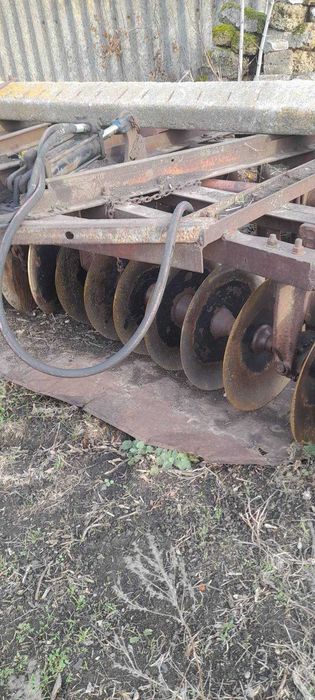 Продам дискову борону, косарку та РУН
