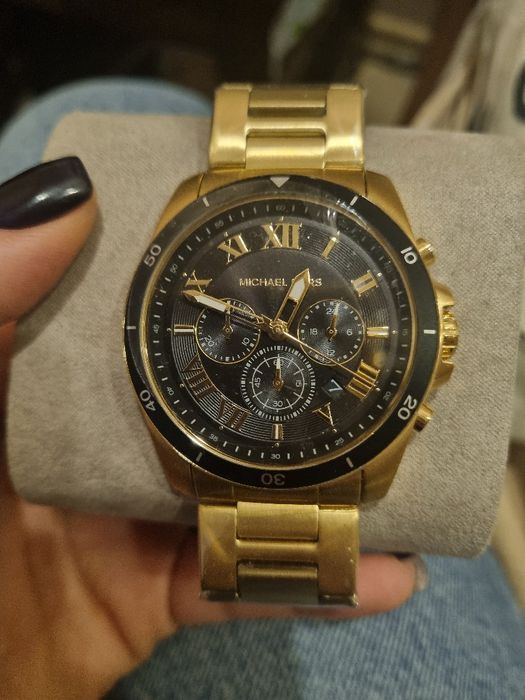 Часы Michael Cors оригинал 100%.