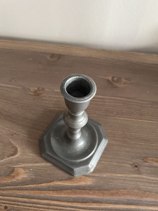Świecznik odlew cyna antyk
